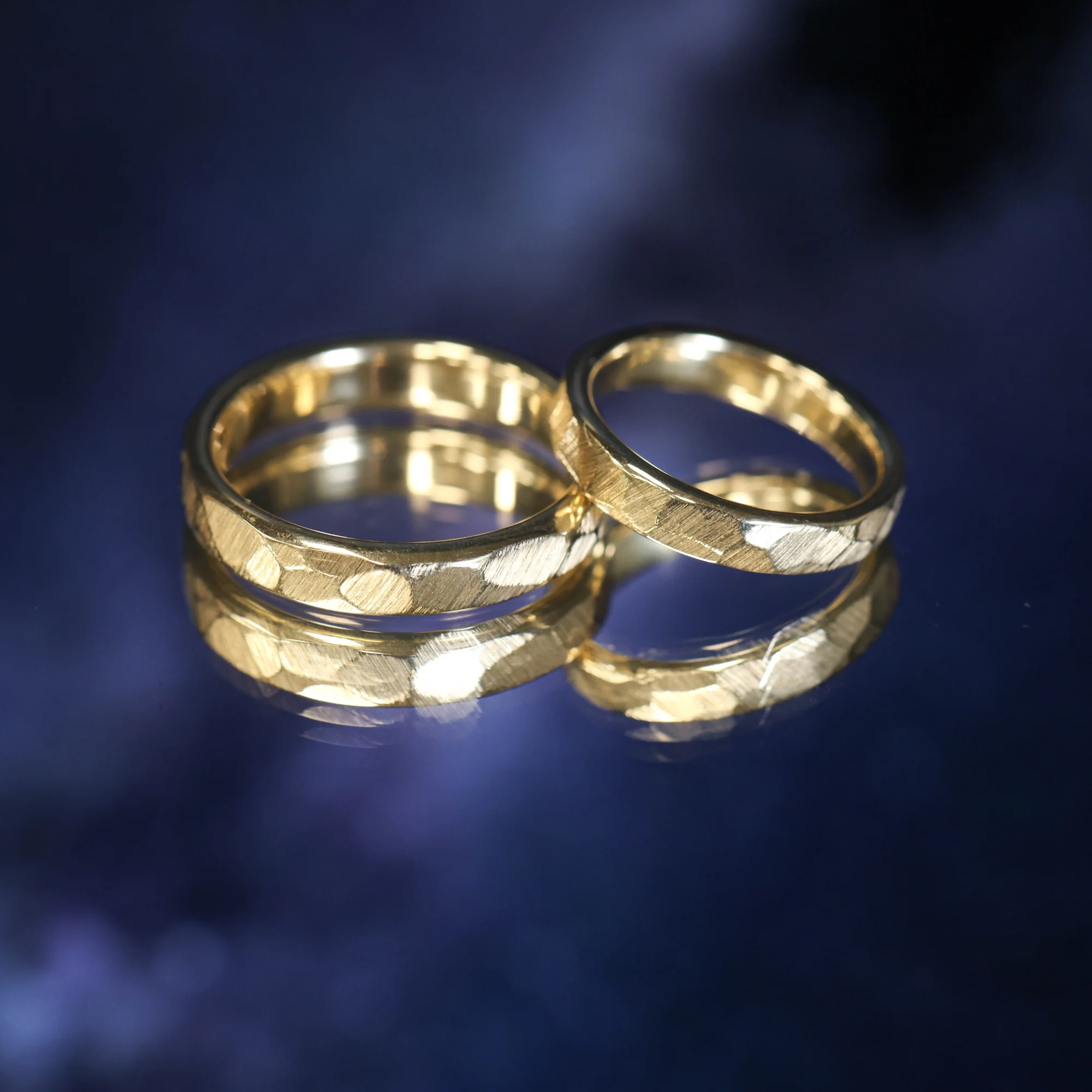 The Apollo & Luna - His and Hers Matching Faceted Gold Wedding Band Set - Image 3