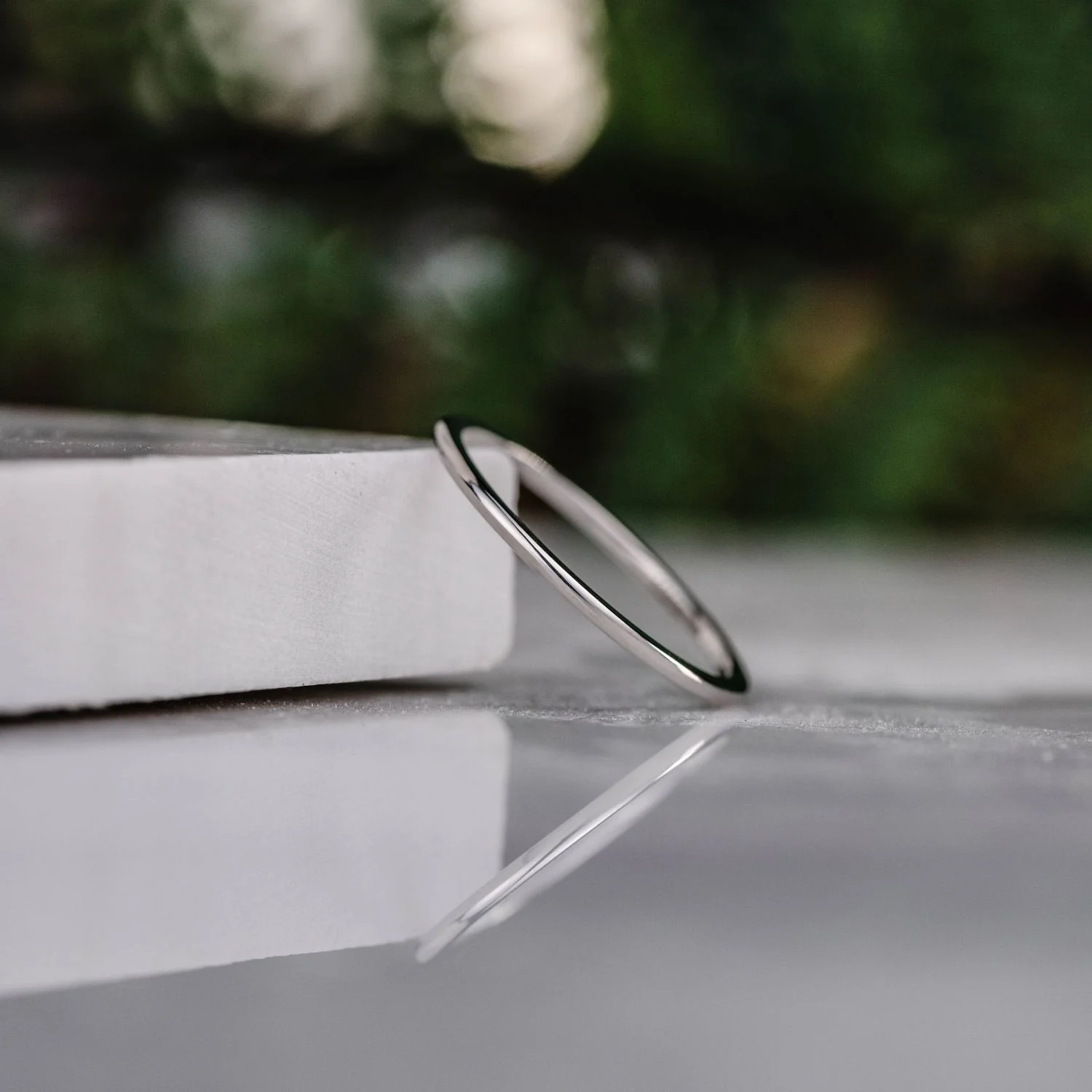 The Meridian | 1mm Women's White Gold Stacking Ring - Image 7