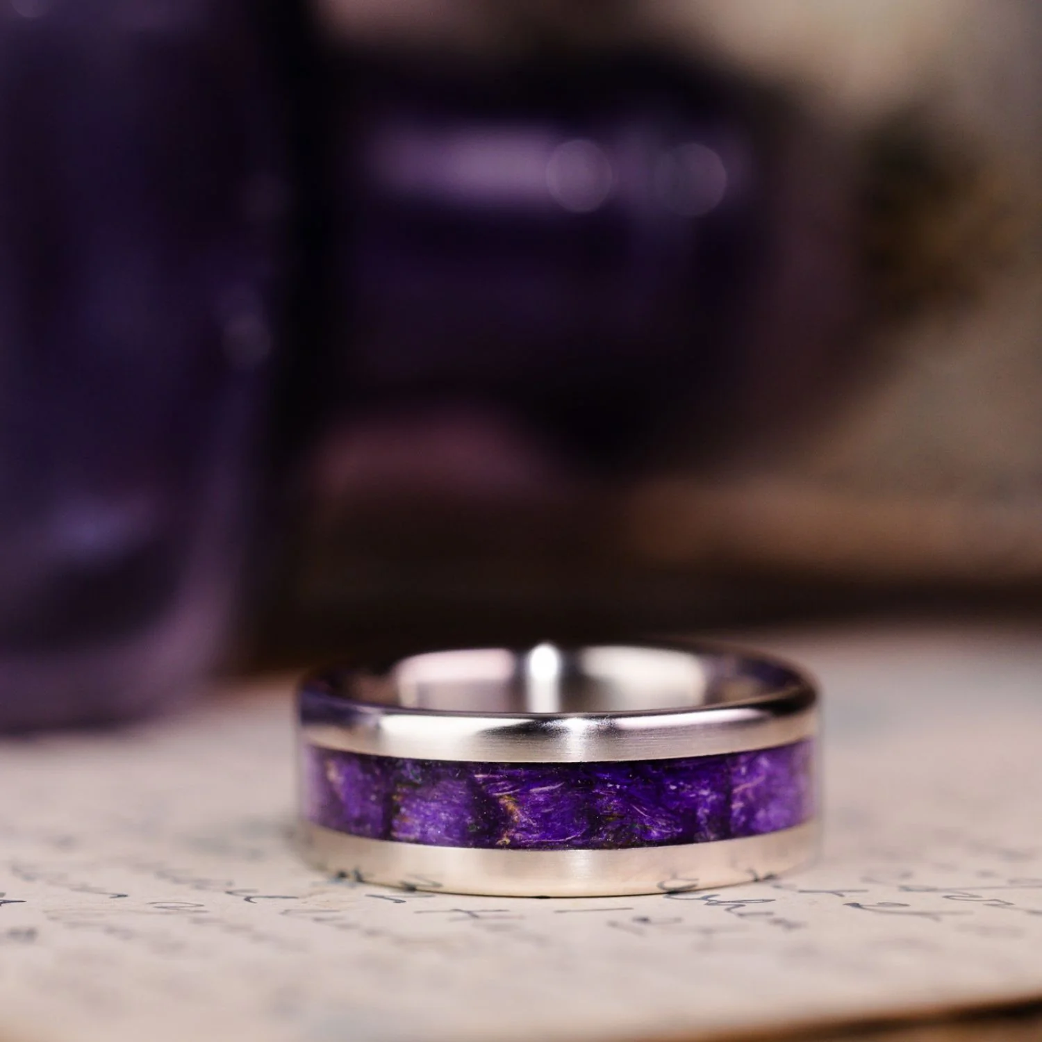 The Impressionist | Men's Lavender and Titanium Floral Wedding Band - Image 4