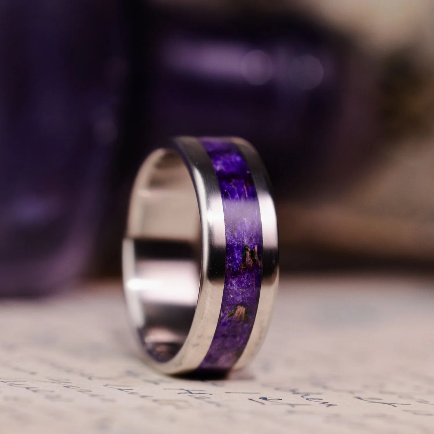 The Impressionist | Men's Lavender and Titanium Floral Wedding Band - Image 5