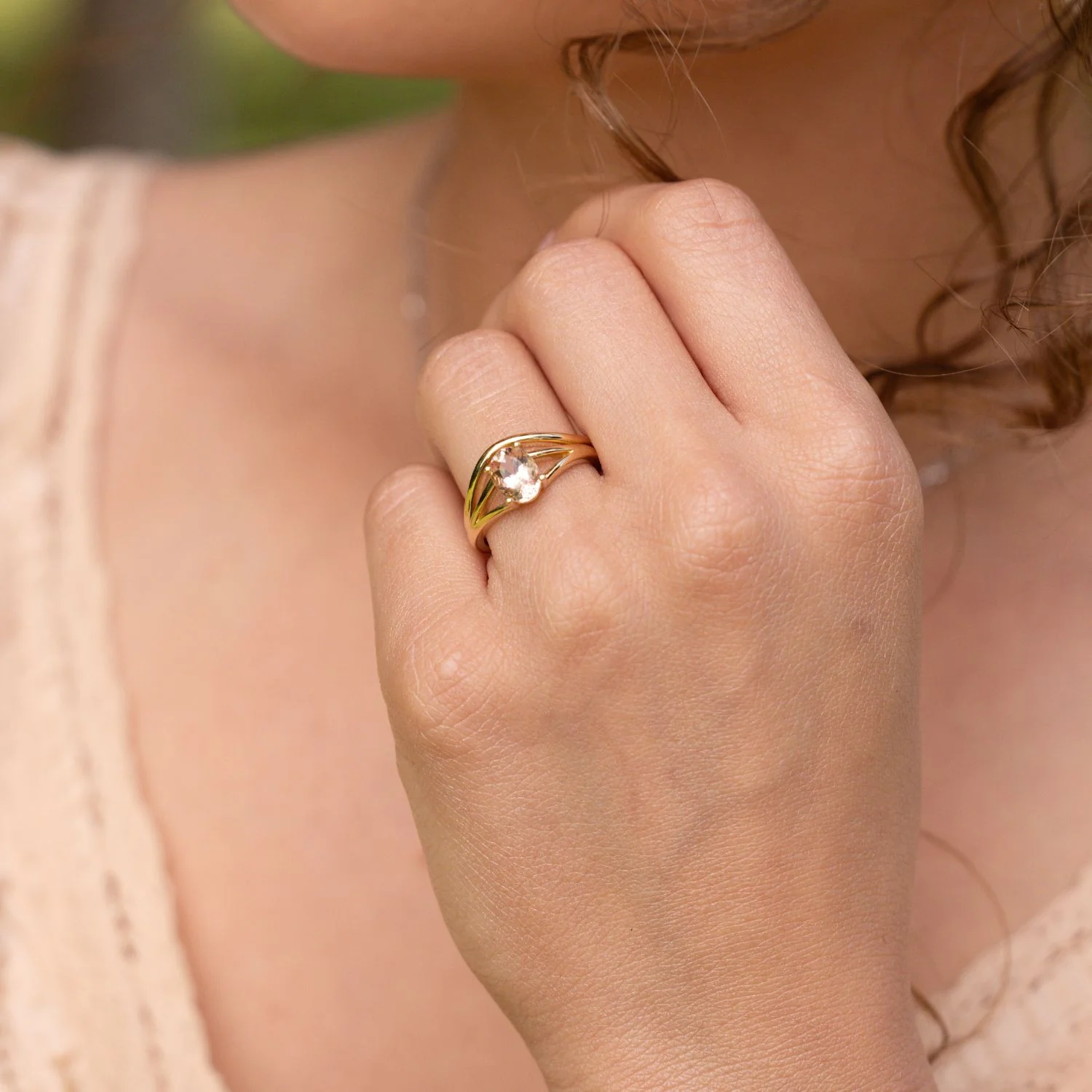 The Sedona - Natural Peach Morganite Solitaire Oval Engagement Ring - Image 4