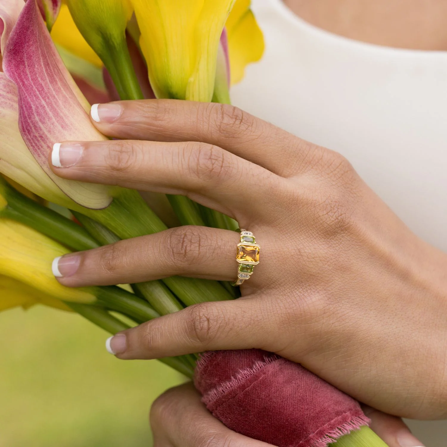 The Sierra - Vintage-Inspired Natural Citrine & Peridot Ring with Diamond Accents - Image 4