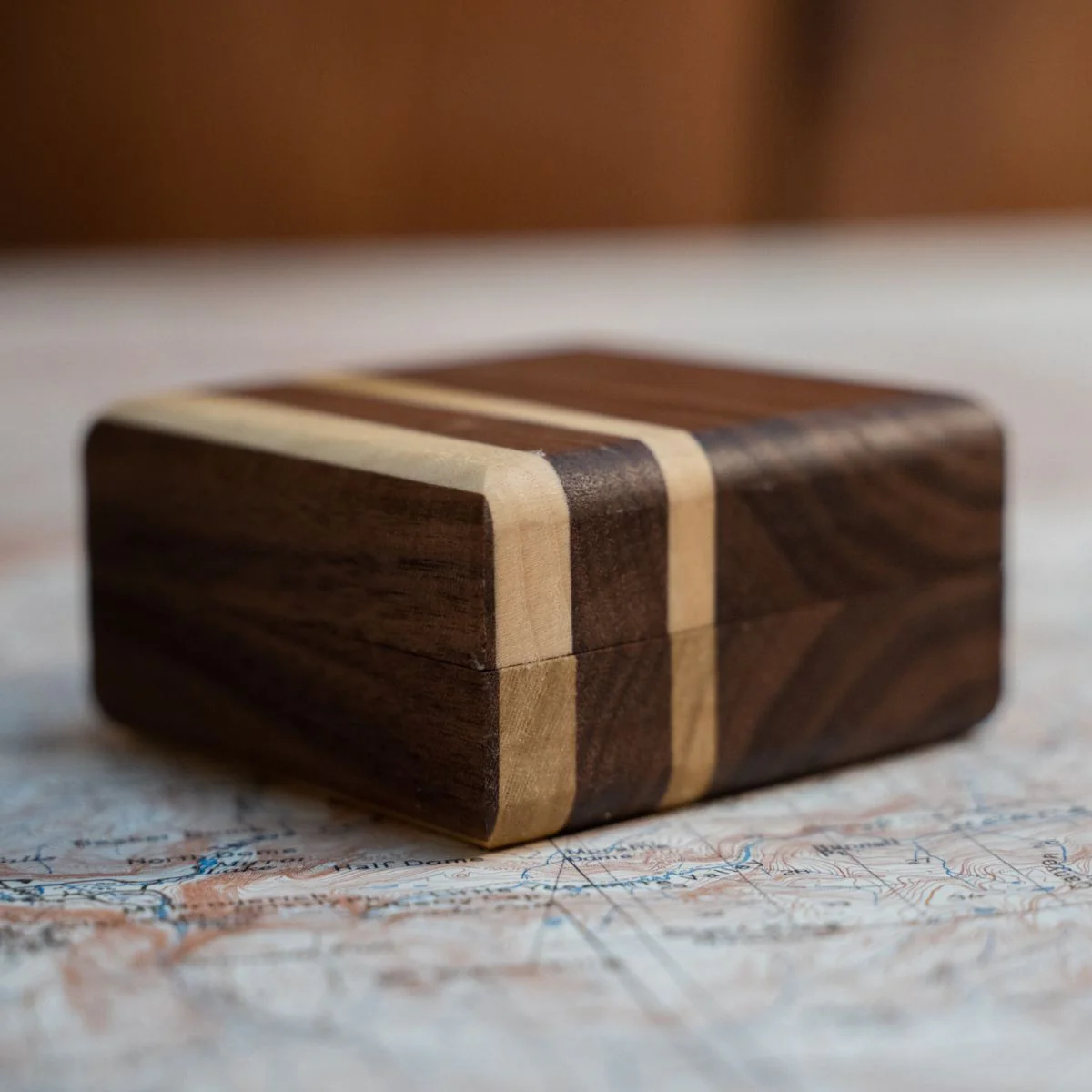 Walnut and Poplar Wooden Ring Box - Image 4